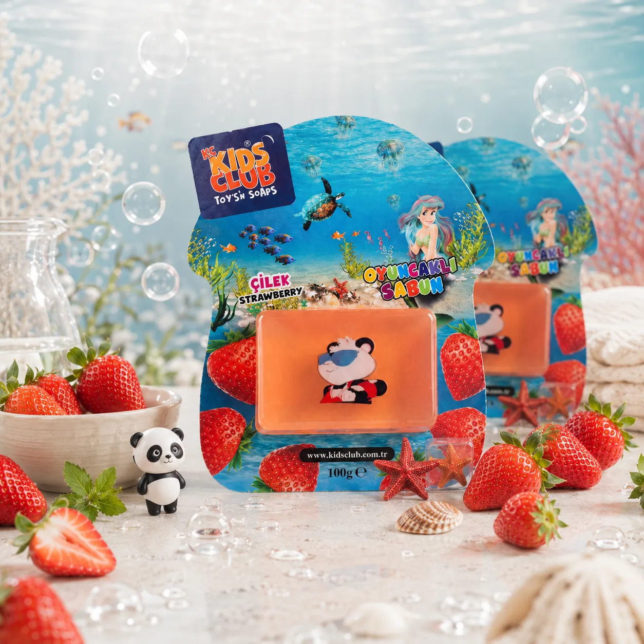 KC Kids Club Çilek Temalı Oyuncaklı Sabun 100 ge